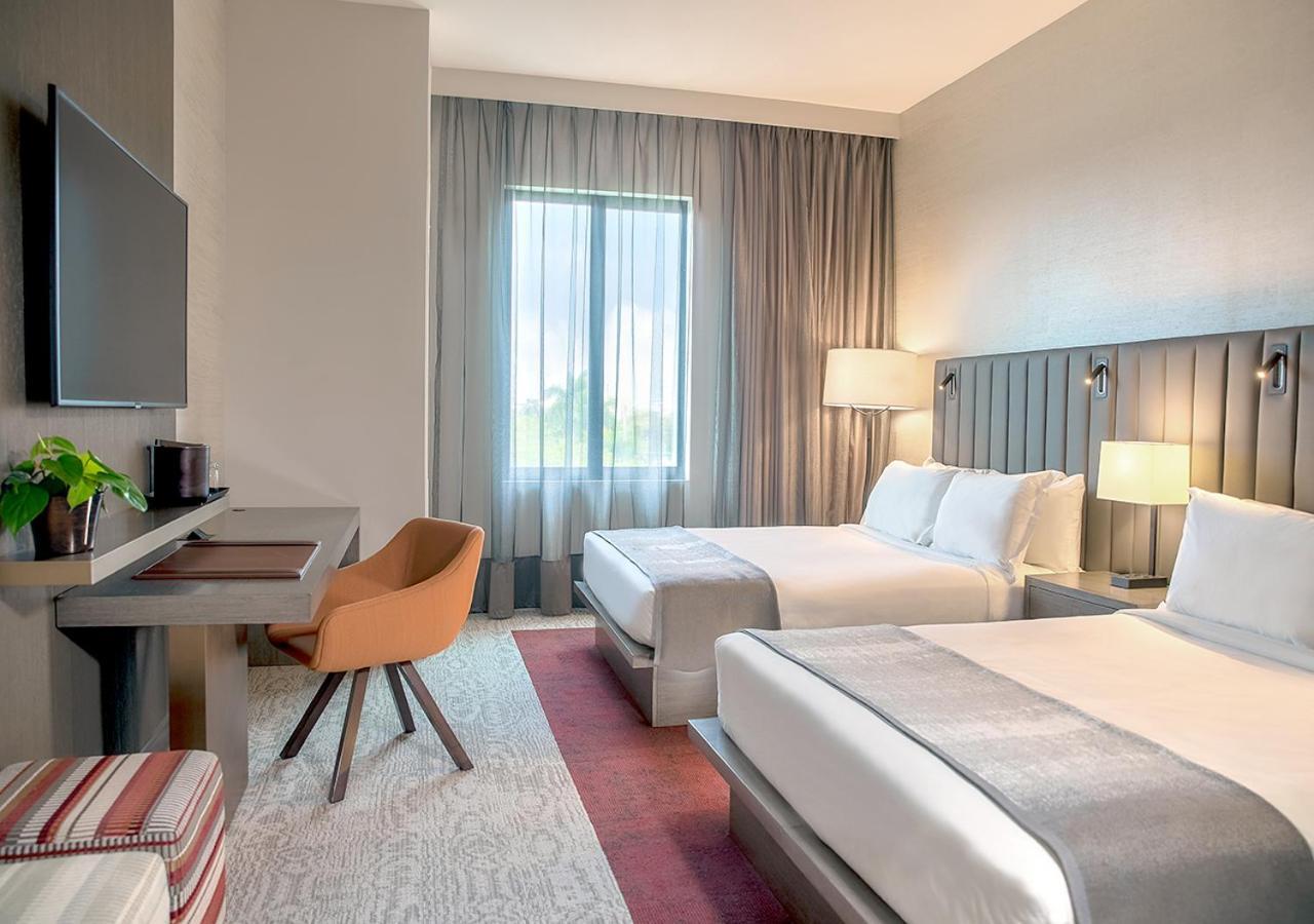 Thesis Hotel Miami Coral Gables, Curio Collection By Hilton Luaran gambar