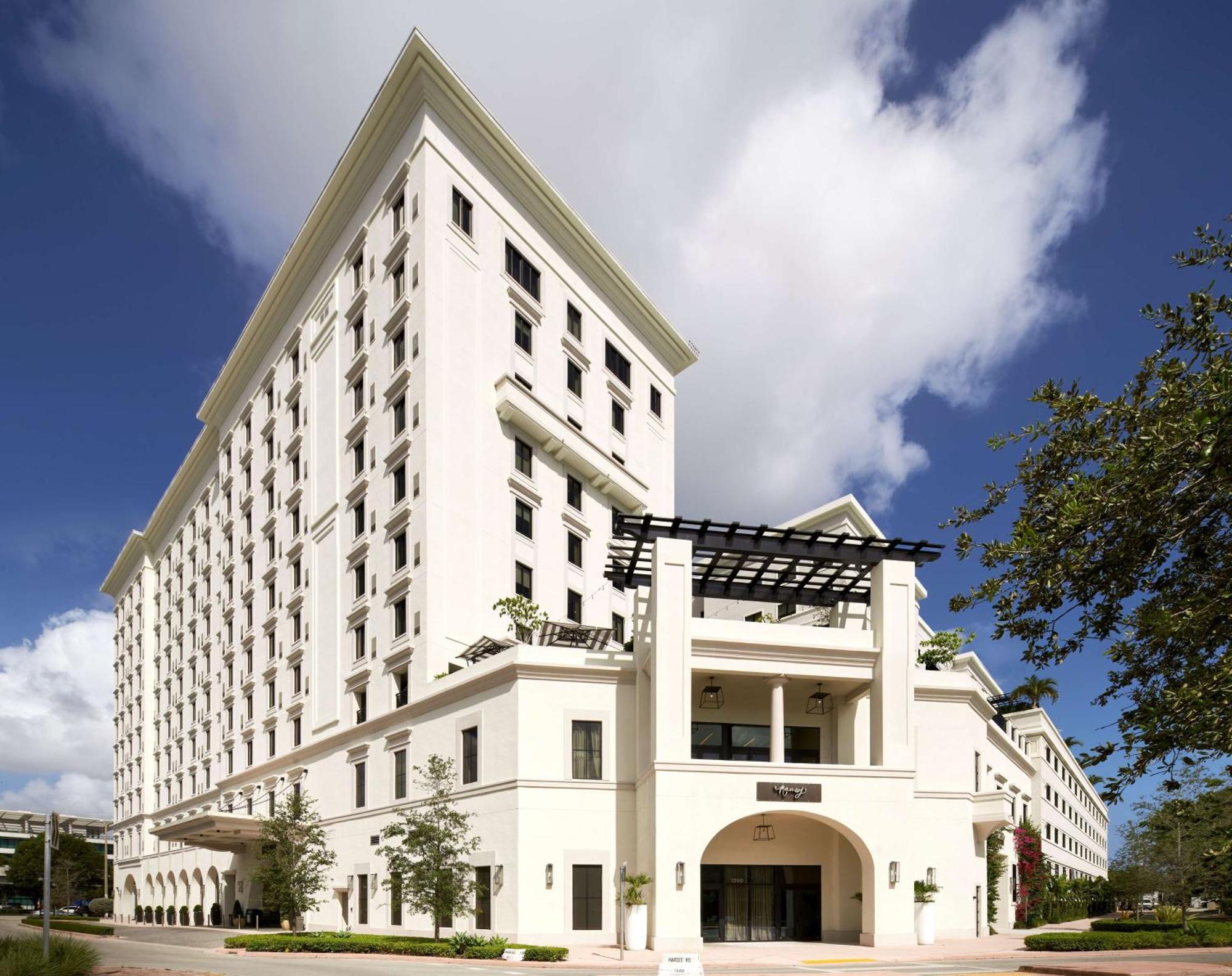 Thesis Hotel Miami Coral Gables, Curio Collection By Hilton Luaran gambar